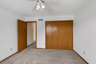 422 Oakwood Dr, Oregon, WI 53575 - Photo 29