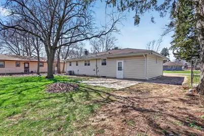 5 S Lexington Drive, Janesville, WI 53545 - Photo 35