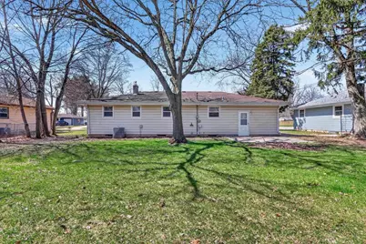 5 S Lexington Drive, Janesville, WI 53545 - Photo 37