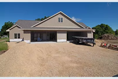 539 Spring Street, Spring Green, WI 53588 - Photo 5