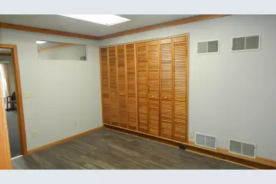 210 N Iowa Street, Ridgeville, WI 53533 - Photo 7