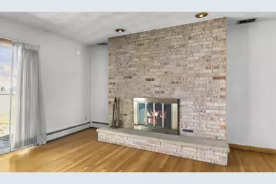 2508 Rockport Road, Janesville, WI 53548 - Photo 7