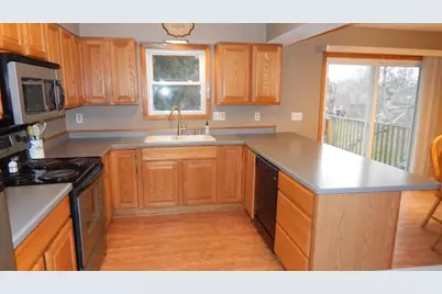 416 W Clarence Street, Ridgeville, WI 53533 - Photo 7