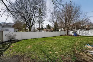 1213 21st Ave, Monroe, WI 53566 - Photo 33