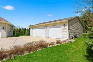2145 Davis Hills Dr, Verona, WI 53593 - Photo 77