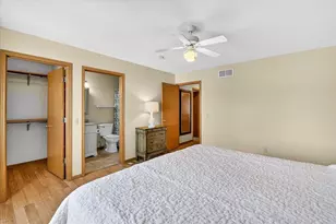 453 Cherry Hill Dr, Madison, WI 53717 - Photo 17