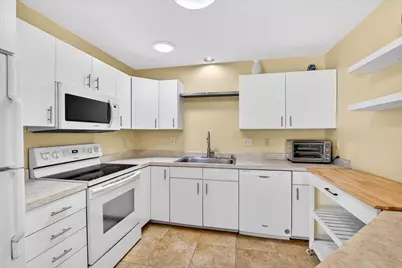 453 Cherry Hill Drive, Madison, WI 53717 - Photo 13