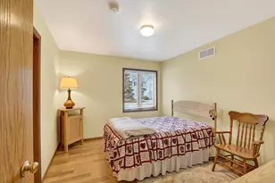 453 Cherry Hill Dr, Madison, WI 53717 - Photo 19