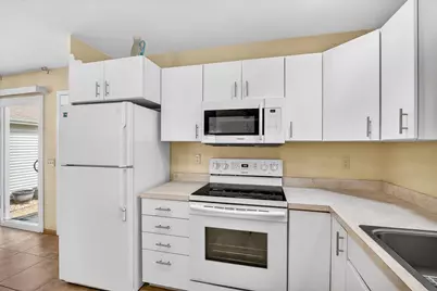 453 Cherry Hill Drive, Madison, WI 53717 - Photo 13
