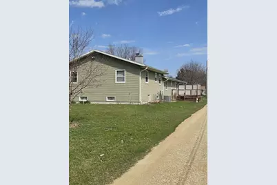 1820 Allison Park Drive, Richland Center, WI 53581 - Photo 5