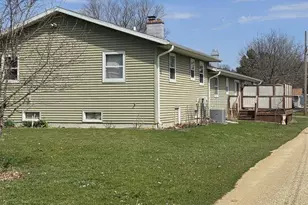 1820 Allison Park Dr, Richland Center, WI 53581 - Photo 5