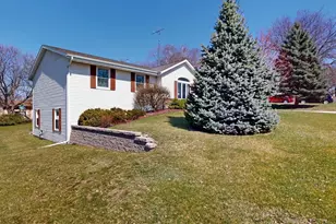 1321 Jamesway, Fort Atkinson, WI 53538 - Photo 11