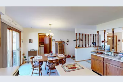 1321 Jamesway, Fort Atkinson, WI 53538 - Photo 7