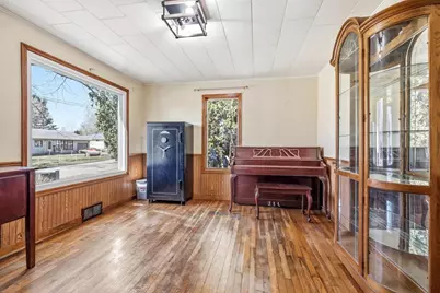 250 Dewey Street, Platteville,  53818 - Photo 3