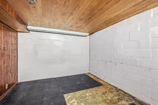 250 Dewey St, Platteville,  53818 - Photo 31
