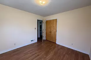 517 Moore St, Beloit, WI 53511 - Photo 11