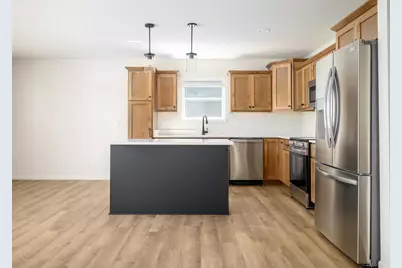 2060 Leopold Way, Sun Prairie, WI 53590 - Photo 3