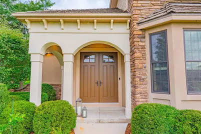 1500 E Bristlecone Drive, Hartland, WI 53029 - Photo 3