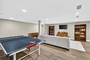 1500 E Bristlecone Dr, Hartland, WI 53029 - Photo 41