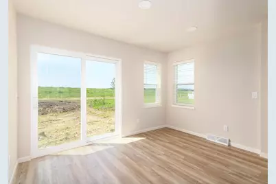 5299 Athlone Road, Fitchburg, WI 53711 - Photo 5