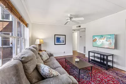 35 Sherman Terrace #3, Madison, WI 53704 - Photo 3