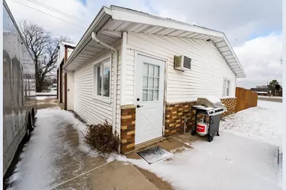 801 N Main Street, Necedah, WI 54646 - Photo 25