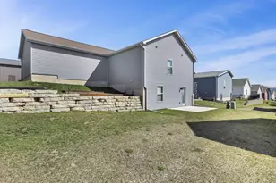 113 Lupine Ave, Poynette, WI 53955 - Photo 31