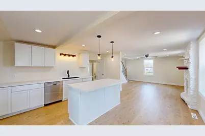 1222 S 7th Street, Prairie Du Chien, WI 53821 - Photo 3