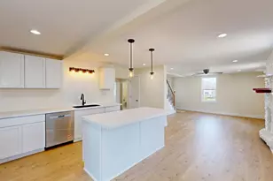 1222 S 7th St, Prairie Du Chien, WI 53821 - Photo 3