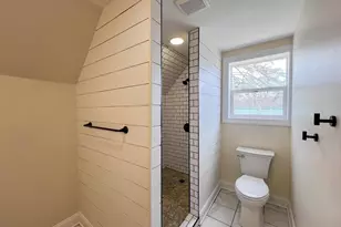 1222 S 7th St, Prairie Du Chien, WI 53821 - Photo 21