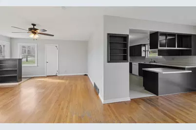 402 S Lindsey Street, Ridgeville, WI 53533 - Photo 11