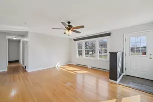 402 S Lindsey St, Ridgeville, WI 53533 - Photo 5