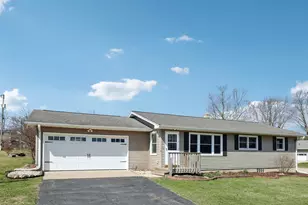402 S Lindsey St, Ridgeville, WI 53533 - Photo 1