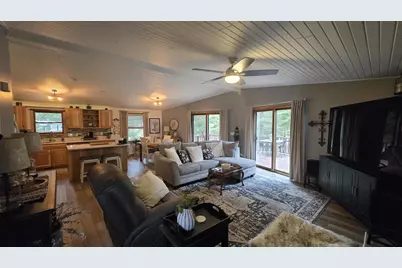 103 Lake Shore Drive, Lake Delton, WI 53965 - Photo 3