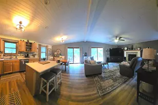 103 Lake Shore Dr, Lake Delton, WI 53965 - Photo 15