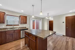 2676 Dungarvan Rd, Fitchburg, WI 53711 - Photo 13