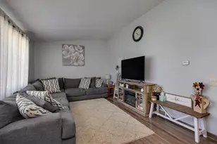 4709 Hamlet Pl, Madison, WI 53714 - Photo 3