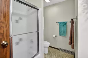 2502 Janie Ln, Madison, WI 53711 - Photo 21