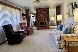 1964 Masters St, Beloit, WI 53511 - Photo 9