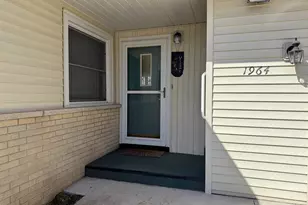 1964 Masters St, Beloit, WI 53511 - Photo 5