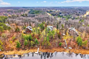 W8510 Lake Point Ct, Oxford, WI 53952 - Photo 11