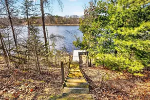 W8510 Lake Point Ct, Oxford, WI 53952 - Photo 7