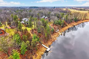 W8510 Lake Point Ct, Oxford, WI 53952 - Photo 9