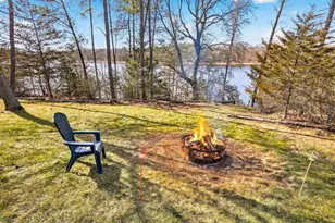 W8510 Lake Point Ct, Oxford, WI 53952 - Photo 5