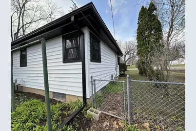 5009 E Buckeye Road, Madison, WI 53716 - Photo 9