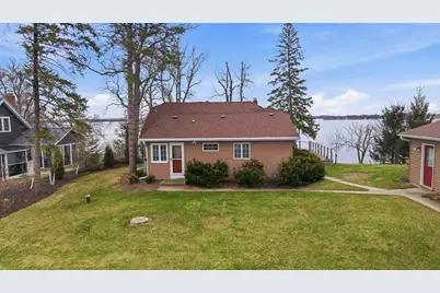 W10753 Blackhawk Trail, Fox Lake, WI 53933 - Photo 5