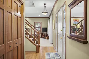 1606 Chadsworth Dr, Sun Prairie, WI 53590 - Photo 3