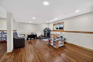 126 Albert Cir, Belleville, WI 53508 - Photo 31