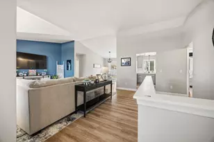 1510 N Wuthering Hills Dr, Janesville, WI 53546 - Photo 7