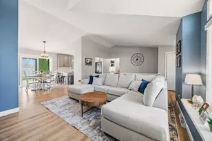 1510 N Wuthering Hills Dr, Janesville, WI 53546 - Photo 11